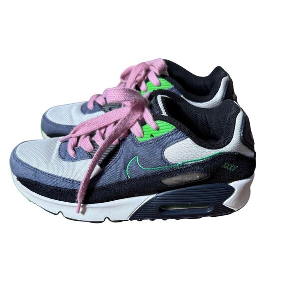Nike Air Max 90 SE WMNS Black/Obsidian-Scream Green sneakers SZ 6.5Y WMNS 8 - Picture 2 of 10